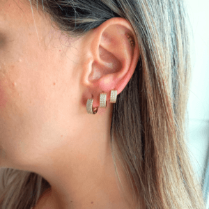 Trio de argolas grossas com zircônias